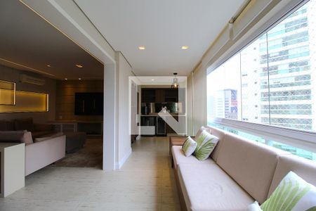Varanda da Sala de apartamento para alugar com 3 quartos, 137m² em Vila Olímpia, São Paulo