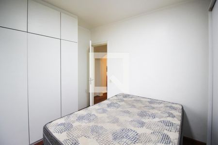 Quarto de apartamento para alugar com 2 quartos, 70m² em Vila Olímpia, São Paulo