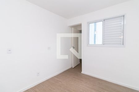 Quarto 2 de apartamento para alugar com 2 quartos, 51m² em Vila Ré, São Paulo