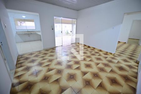 Sala de casa para alugar com 4 quartos, 180m² em Setor Campinas, Goiânia