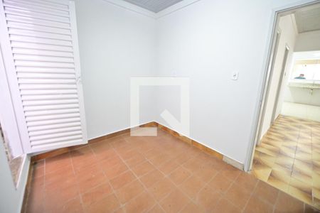 Quarto 1 de casa para alugar com 4 quartos, 180m² em Setor Campinas, Goiânia
