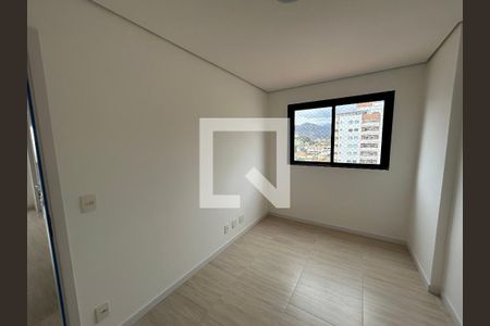 Quarto 1 de apartamento para alugar com 3 quartos, 90m² em Vila Valqueire, Rio de Janeiro