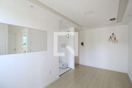 Sala de apartamento para alugar com 2 quartos, 40m² em Pechincha, Rio de Janeiro
