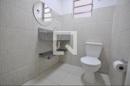 Lavabo de casa para alugar com 3 quartos, 230m² em Jardim Brasil (zona Norte), São Paulo