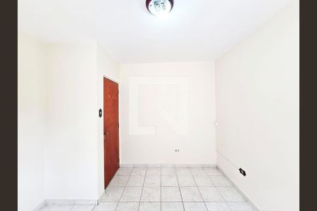 Quarto 01 de casa para alugar com 3 quartos, 126m² em Gopouva, Guarulhos