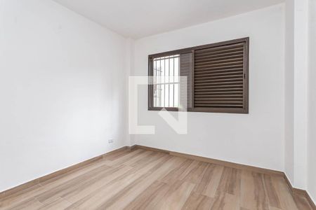Quarto 1 de apartamento para alugar com 2 quartos, 42m² em Vila Vermelha, São Paulo