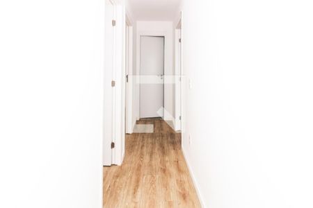 Corredor de apartamento para alugar com 3 quartos, 70m² em Barra Funda, São Paulo