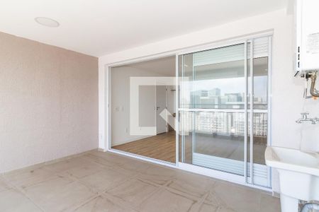 Varanda / Lavanderia de apartamento para alugar com 3 quartos, 70m² em Barra Funda, São Paulo