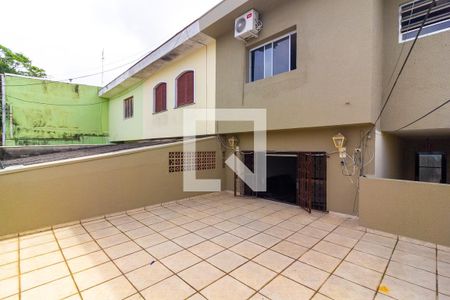 Terraço Sala de Estar de casa para alugar com 4 quartos, 200m² em Campo Grande, São Paulo