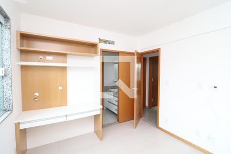 Semi Suíte 1 de casa de condomínio para alugar com 3 quartos, 250m² em Jardim Guanabara, Rio de Janeiro