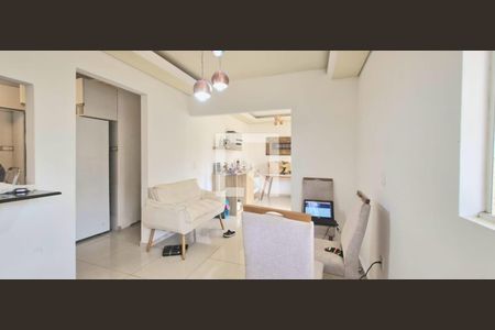 Casa de Condomínio à venda com 3 quartos, 210m² em Condomínio Village do Gramado, Lagoa Santa