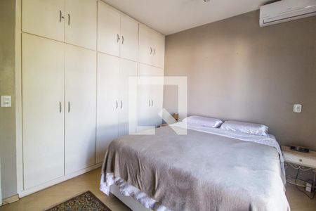 Suíte de casa de condomínio à venda com 3 quartos, 180m² em Residencial Dois (tambore), Santana de Parnaíba