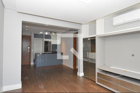 Sala de apartamento à venda com 2 quartos, 76m² em Petrópolis, Porto Alegre