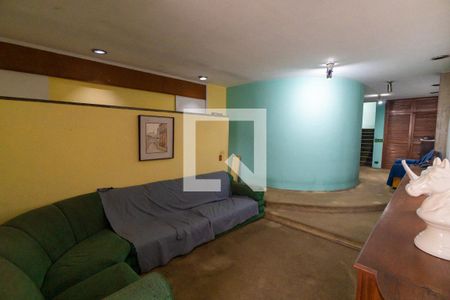 Sala de casa à venda com 4 quartos, 499m² em Planalto Paulista, São Paulo
