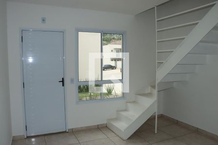 Casa de Condomínio para alugar com 2 quartos, 72m² em Centreville, Cotia