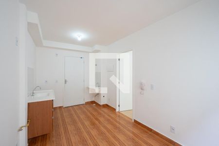 Sala de apartamento para alugar com 1 quarto, 25m² em Jardim Oriental, São Paulo