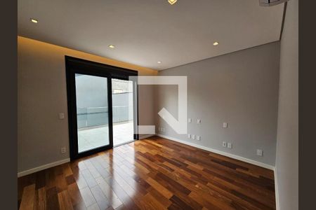Casa à venda com 4 quartos, 550m² em Jardim Luzitania, São Paulo