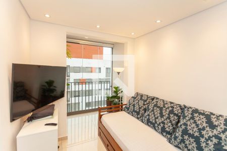 Sala de apartamento à venda com 3 quartos, 58m² em Usina Piratininga, São Paulo
