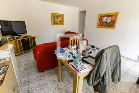 Sala de casa para alugar com 2 quartos, 225m² em Campo Limpo, São Paulo
