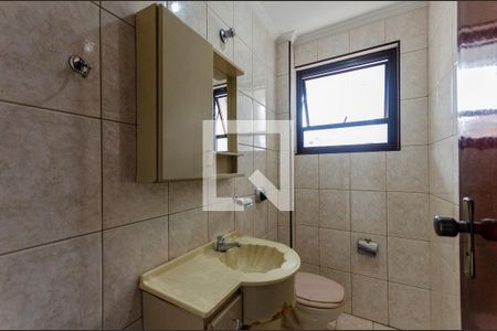 Lavabo de casa para alugar com 3 quartos, 150m² em Jardim dos Francos, São Paulo
