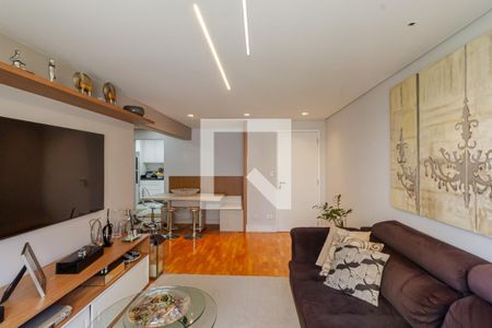 Sala de apartamento à venda com 2 quartos, 70m² em Moema, São Paulo