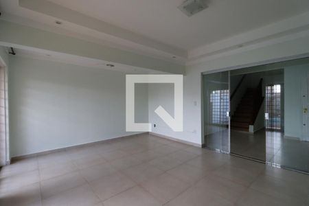 Sala de casa para alugar com 3 quartos, 200m² em Nova Ribeirânia, Ribeirão Preto