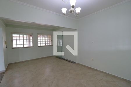 Sala de casa para alugar com 3 quartos, 200m² em Nova Ribeirânia, Ribeirão Preto