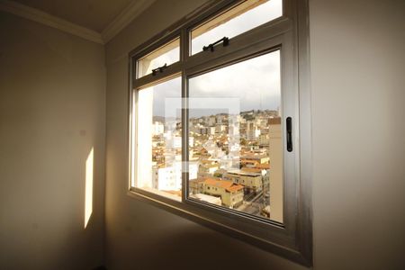 Apartamento à venda com 2 quartos, 65m² em Santa Efigênia, Belo Horizonte