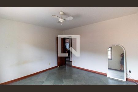 Quarto 1 de casa à venda com 4 quartos, 359m² em Itaipu, Niterói