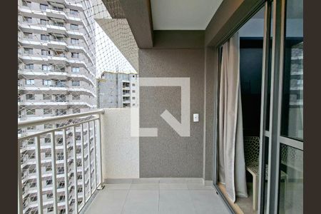 Varanda Sala/Cozinha de apartamento para alugar com 1 quarto, 24m² em Vila Nova Conceição, São Paulo