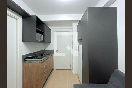 Sala/Cozinha de apartamento para alugar com 1 quarto, 24m² em Vila Nova Conceição, São Paulo