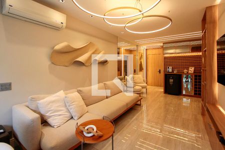 Sala de apartamento à venda com 2 quartos, 97m² em Barra da Tijuca, Rio de Janeiro