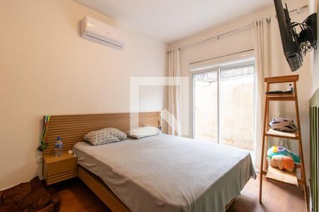 Quarto 2 de apartamento para alugar com 2 quartos, 50m² em Boqueirão, Curitiba