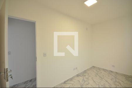 Quarto 1 de casa para alugar com 4 quartos, 120m² em Vila Brasil, São Paulo