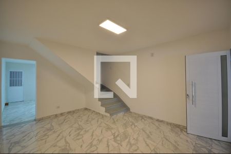 Sala de casa para alugar com 4 quartos, 120m² em Vila Brasil, São Paulo