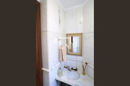 Lavabo de apartamento para alugar com 1 quarto, 65m² em Carmo, Belo Horizonte