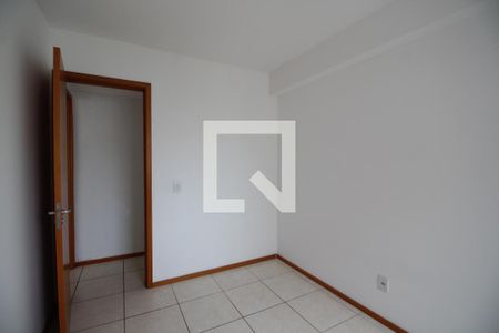 Quarto 1 de apartamento para alugar com 2 quartos, 62m² em Taquara, Rio de Janeiro