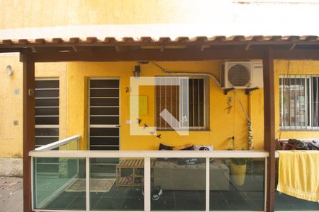 Vista da Sala de casa de condomínio para alugar com 2 quartos, 60m² em Senador Vasconcelos, Rio de Janeiro