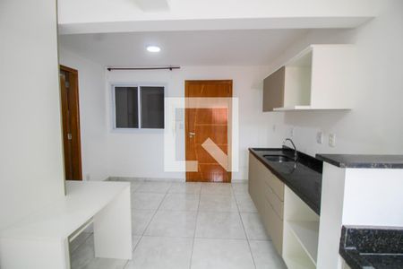 Sala/Cozinha/Área de Serviço de kitnet/studio à venda com 1 quarto, 30m² em Vila Invernada, São Paulo