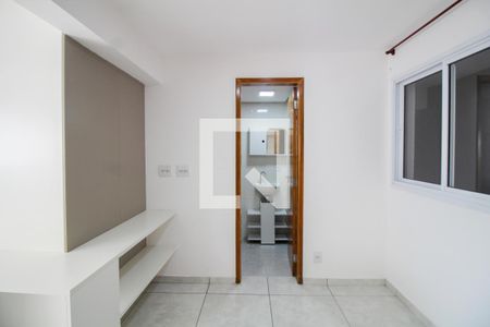 Sala/Cozinha/Área de Serviço de kitnet/studio à venda com 1 quarto, 30m² em Vila Invernada, São Paulo