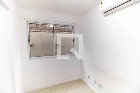 Quarto 1 de apartamento à venda com 3 quartos, 70m² em Fátima, Niterói