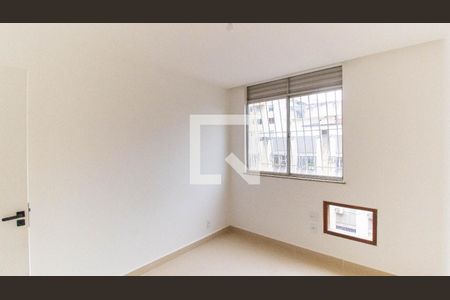 Quarto 1 de apartamento para alugar com 3 quartos, 60m² em Santa Rosa, Niterói