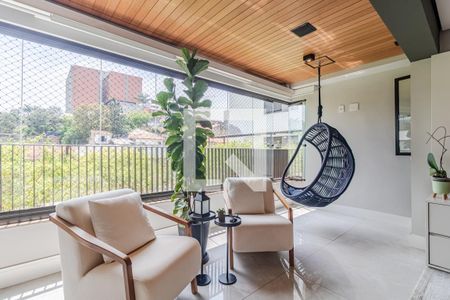 Sala de apartamento à venda com 3 quartos, 130m² em Pompeia, São Paulo