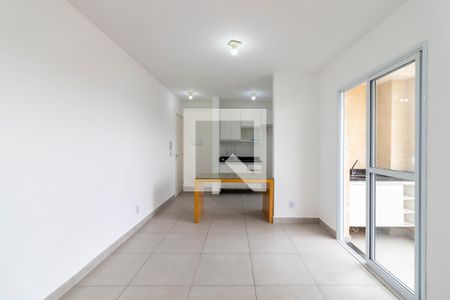 Sala de apartamento para alugar com 1 quarto, 45m² em Vila Basileia, São Paulo