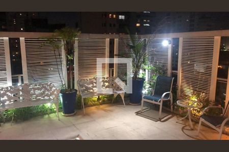 Apartamento à venda com 3 quartos, 240m² em Indianópolis, São Paulo