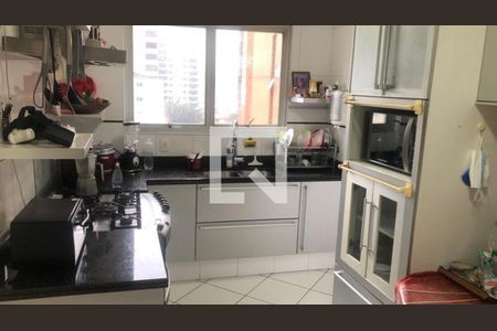 Apartamento à venda com 3 quartos, 240m² em Indianópolis, São Paulo