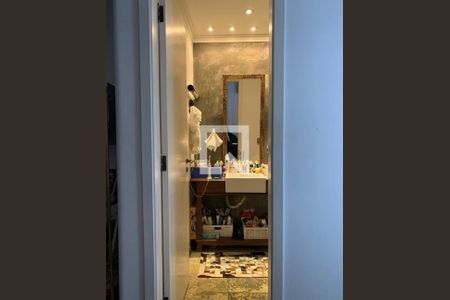 Apartamento à venda com 3 quartos, 240m² em Indianópolis, São Paulo