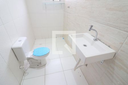 Banheiro da Suíte 1 de casa para alugar com 2 quartos, 110m² em Jaguaribe, Osasco