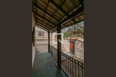 Casa para alugar com 3 quartos, 360m² em Vila Cloris, Belo Horizonte