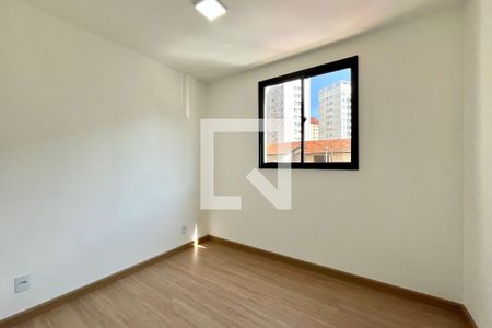 Quarto 2 de apartamento para alugar com 2 quartos, 34m² em Jardim Oriental, São Paulo
